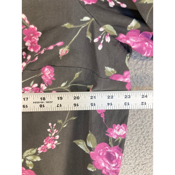 Roaman's Top Women's 20W Pink Rose on Black Long Sleeve Button Up Office Casual - Picture 6 of 10
